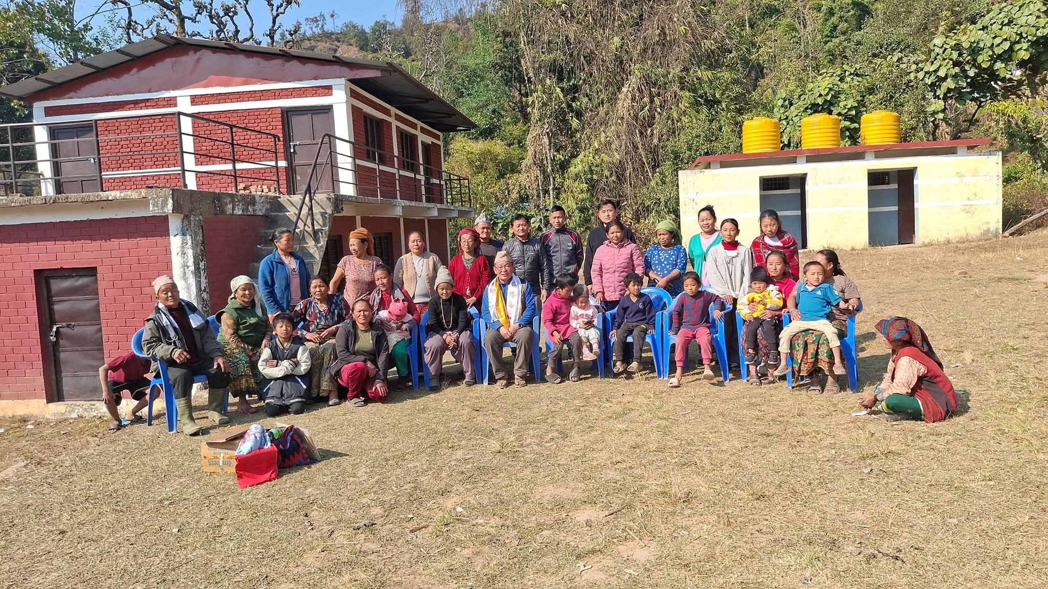 दिल बहादुर राई/साखा माया राई अक्षय कोषबाट रु. ५० हजार सहयोग वितरण